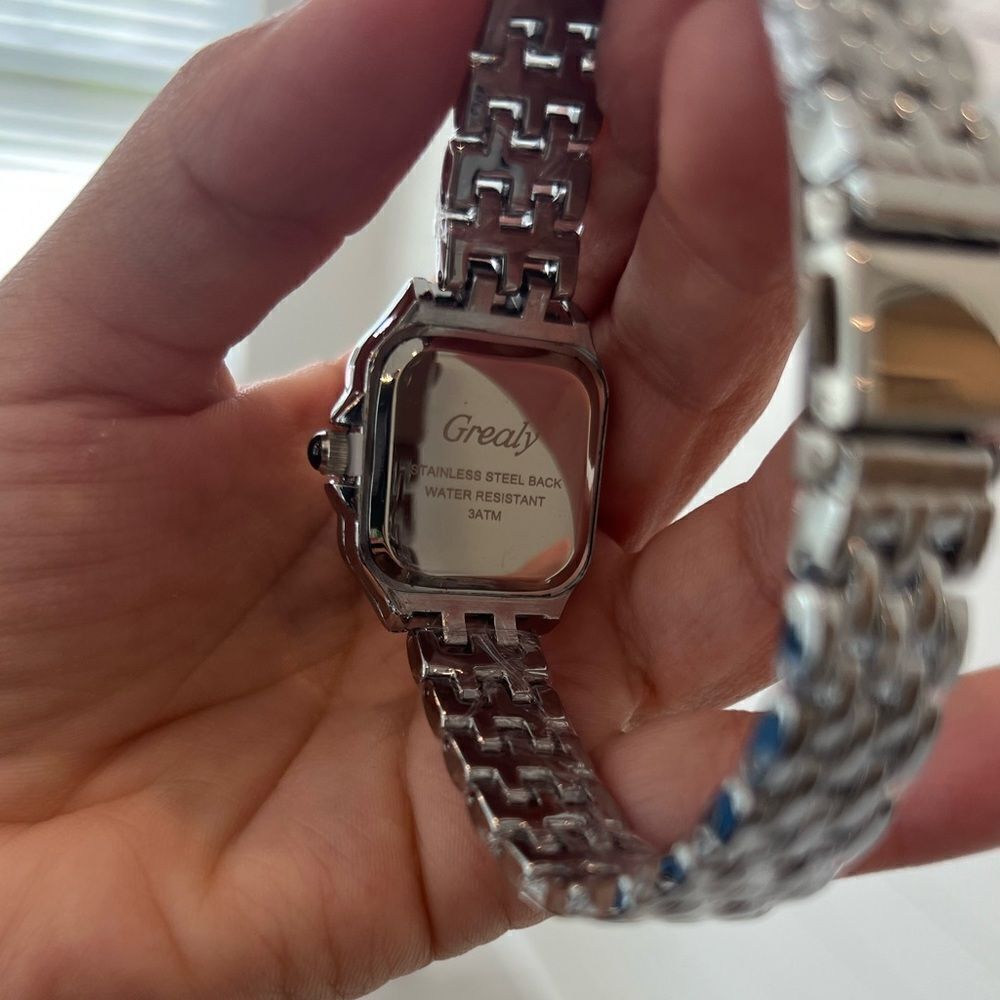 Panthere classic Silver Watch & LOVE Bracelet Set - Timeless Style - Picture 6 of 7